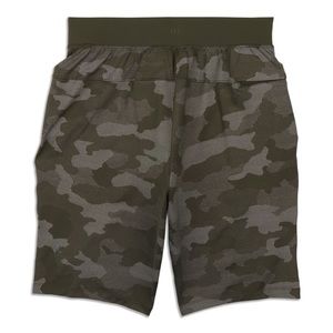 Lululemon Camo THE Short linerless shorts